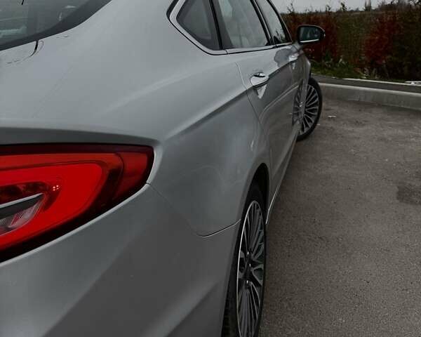 Серый Форд Фьюжн, объемом двигателя 2 л и пробегом 117 тыс. км за 16400 $, фото 4 на Automoto.ua