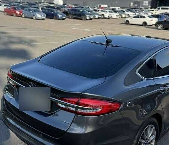 Серый Форд Фьюжн, объемом двигателя 2 л и пробегом 94 тыс. км за 13600 $, фото 5 на Automoto.ua