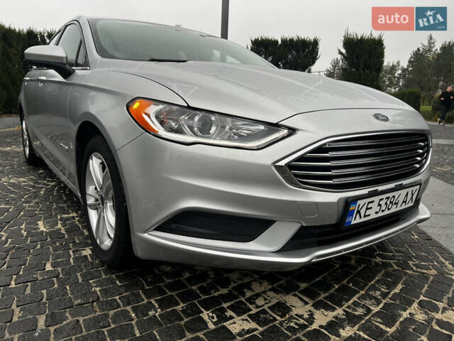 Сірий Форд Фьюжен, об'ємом двигуна 2 л та пробігом 68 тис. км за 14500 $, фото 12 на Automoto.ua