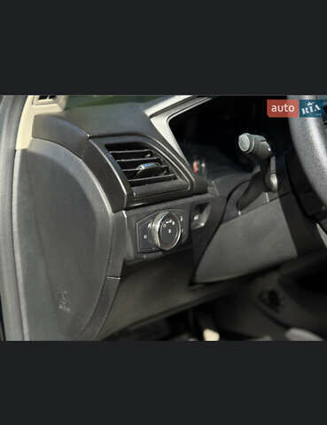 Серый Форд Фьюжн, объемом двигателя 2.5 л и пробегом 103 тыс. км за 11900 $, фото 35 на Automoto.ua