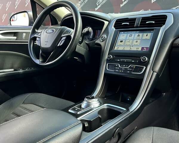 Форд Фьюжен 2018 у Сумах на Automoto.ua Сірий Форд Фьюжен, об'ємом двигуна 2.5 л та пробігом 137 тис. км за 12999 $, фото 29 на Automoto.ua