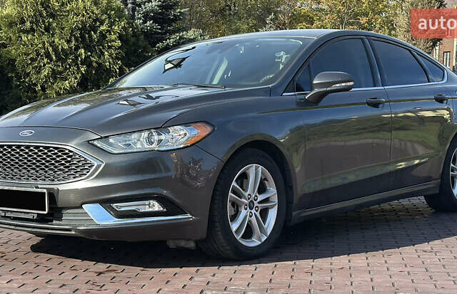 Форд Фьюжен 2018 у Дніпро (Дніпропетровську) на Automoto.ua Сірий Форд Фьюжен, об'ємом двигуна 2.5 л та пробігом 184 тис. км за 12800 $, фото 2 на Automoto.ua