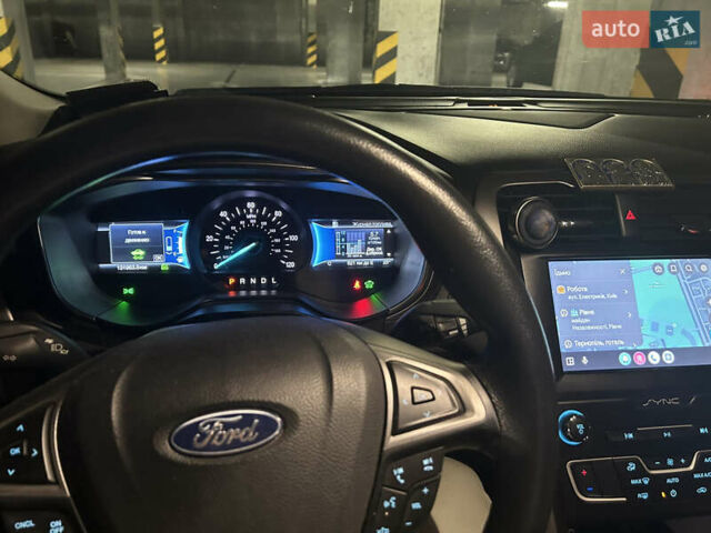 Серый Форд Фьюжн, объемом двигателя 2 л и пробегом 132 тыс. км за 14000 $, фото 39 на Automoto.ua