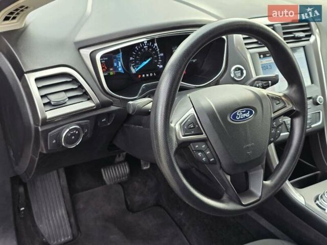 Серый Форд Фьюжн, объемом двигателя 2 л и пробегом 120 тыс. км за 15800 $, фото 30 на Automoto.ua