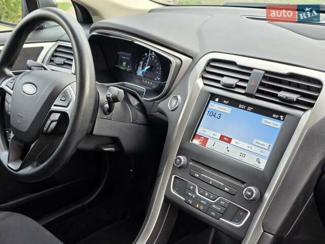 Серый Форд Фьюжн, объемом двигателя 2 л и пробегом 120 тыс. км за 15800 $, фото 37 на Automoto.ua