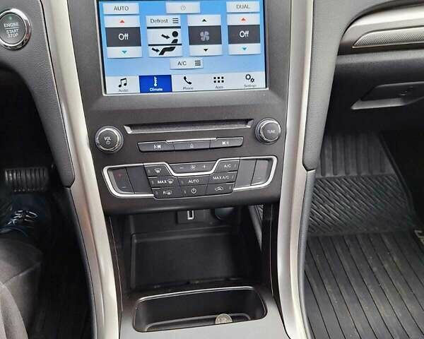 Серый Форд Фьюжн, объемом двигателя 2.49 л и пробегом 24 тыс. км за 17715 $, фото 8 на Automoto.ua