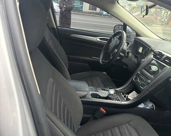 Сірий Форд Фьюжен, об'ємом двигуна 2.49 л та пробігом 115 тис. км за 12990 $, фото 5 на Automoto.ua