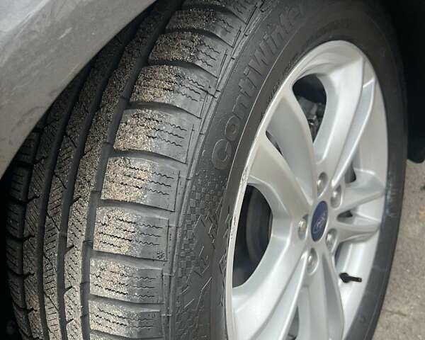 Сірий Форд Фьюжен, об'ємом двигуна 2 л та пробігом 159 тис. км за 14900 $, фото 19 на Automoto.ua