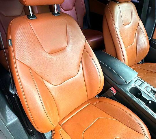 Сірий Форд Фьюжен, об'ємом двигуна 2 л та пробігом 73 тис. км за 20000 $, фото 4 на Automoto.ua