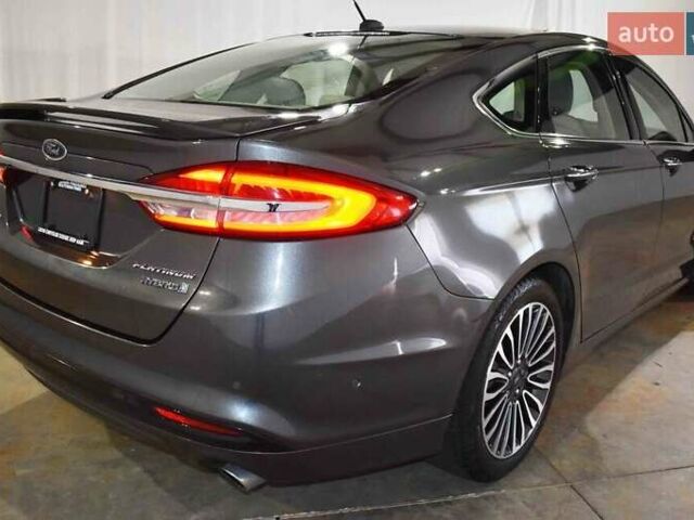 Серый Форд Фьюжн, объемом двигателя 2 л и пробегом 117 тыс. км за 3700 $, фото 6 на Automoto.ua