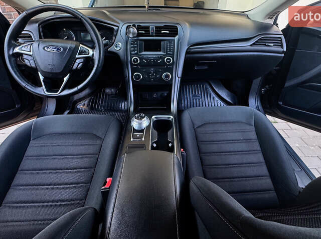 Серый Форд Фьюжн, объемом двигателя 2.5 л и пробегом 103 тыс. км за 11900 $, фото 16 на Automoto.ua