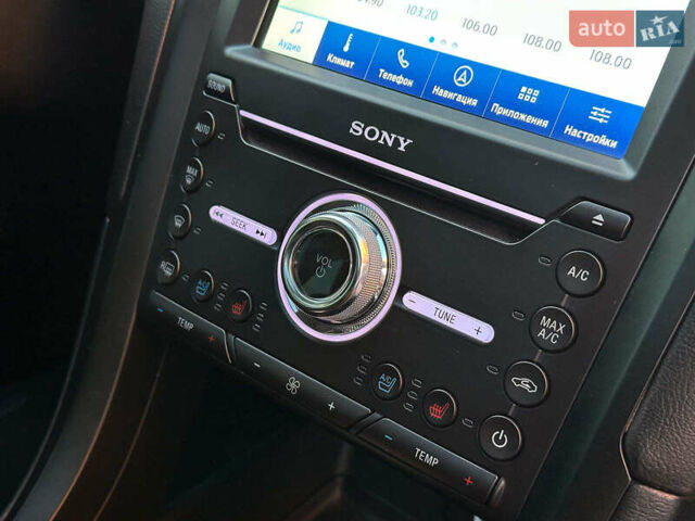 Сірий Форд Фьюжен, об'ємом двигуна 2 л та пробігом 68 тис. км за 17780 $, фото 26 на Automoto.ua