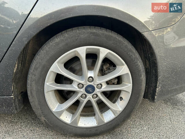 Серый Форд Фьюжн, объемом двигателя 2 л и пробегом 132 тыс. км за 14000 $, фото 9 на Automoto.ua