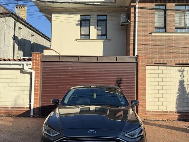 Серый Форд Фьюжн, объемом двигателя 2 л и пробегом 69 тыс. км за 16200 $, фото 1 на Automoto.ua