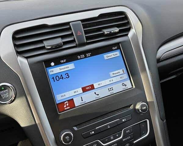 Серый Форд Фьюжн, объемом двигателя 2 л и пробегом 120 тыс. км за 15800 $, фото 32 на Automoto.ua