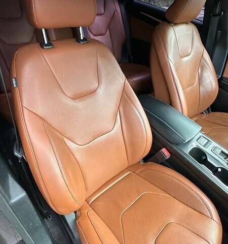 Серый Форд Фьюжн, объемом двигателя 2 л и пробегом 75 тыс. км за 18500 $, фото 4 на Automoto.ua