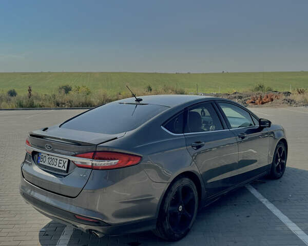 Серый Форд Фьюжн, объемом двигателя 2.5 л и пробегом 103 тыс. км за 11900 $, фото 5 на Automoto.ua
