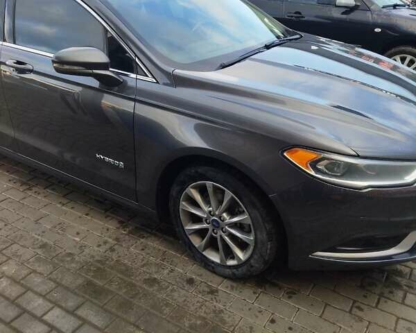 Сірий Форд Фьюжен, об'ємом двигуна 0 л та пробігом 212 тис. км за 17000 $, фото 4 на Automoto.ua