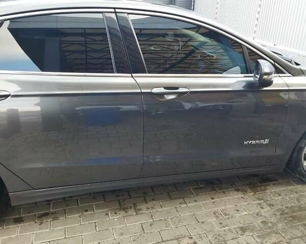 Сірий Форд Фьюжен, об'ємом двигуна 0 л та пробігом 212 тис. км за 17000 $, фото 10 на Automoto.ua