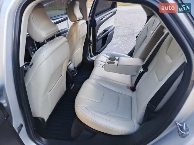 Серый Форд Фьюжн, объемом двигателя 2 л и пробегом 188 тыс. км за 17000 $, фото 26 на Automoto.ua