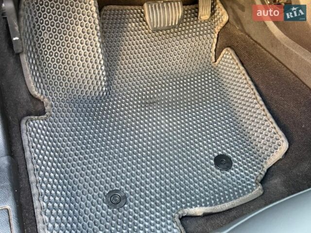 Сірий Форд Фьюжен, об'ємом двигуна 2 л та пробігом 194 тис. км за 13500 $, фото 21 на Automoto.ua