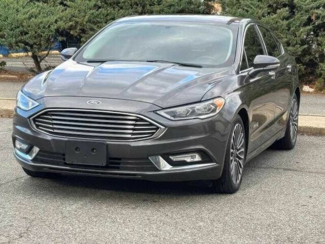 Сірий Форд Фьюжен, об'ємом двигуна 2 л та пробігом 79 тис. км за 9000 $, фото 2 на Automoto.ua