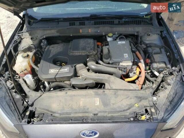 Серый Форд Фьюжн, объемом двигателя 2 л и пробегом 184 тыс. км за 8700 $, фото 15 на Automoto.ua