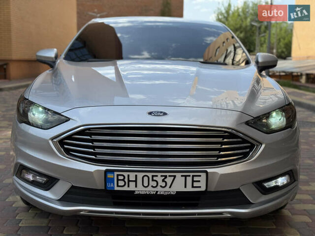 Сірий Форд Фьюжен, об'ємом двигуна 2 л та пробігом 100 тис. км за 14500 $, фото 50 на Automoto.ua