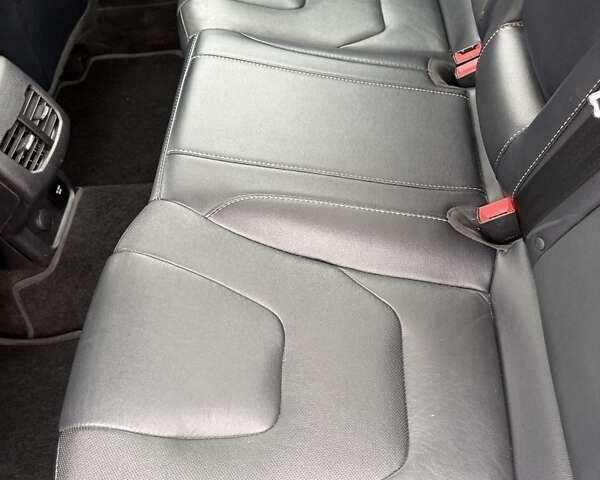 Серый Форд Фьюжн, объемом двигателя 2 л и пробегом 117 тыс. км за 16400 $, фото 28 на Automoto.ua