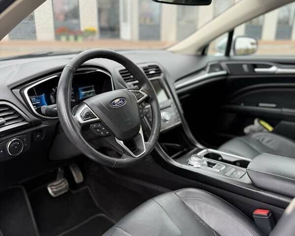 Серый Форд Фьюжн, объемом двигателя 2 л и пробегом 117 тыс. км за 16400 $, фото 36 на Automoto.ua