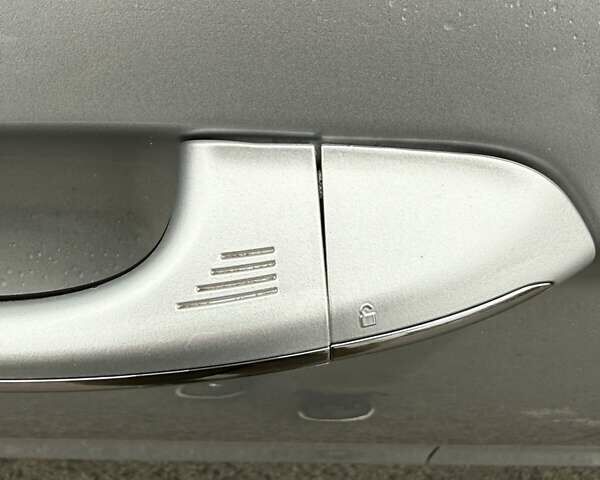 Серый Форд Фьюжн, объемом двигателя 2 л и пробегом 117 тыс. км за 16400 $, фото 30 на Automoto.ua