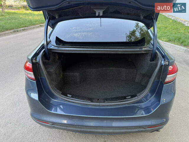 Серый Форд Фьюжн, объемом двигателя 2 л и пробегом 93 тыс. км за 16500 $, фото 27 на Automoto.ua