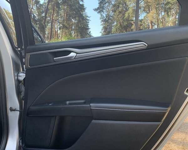 Форд Фьюжн 2018 в Черкассах на Automoto.ua Серый Форд Фьюжн, объемом двигателя 2.49 л и пробегом 125 тыс. км за 12950 $, фото 28 на Automoto.ua