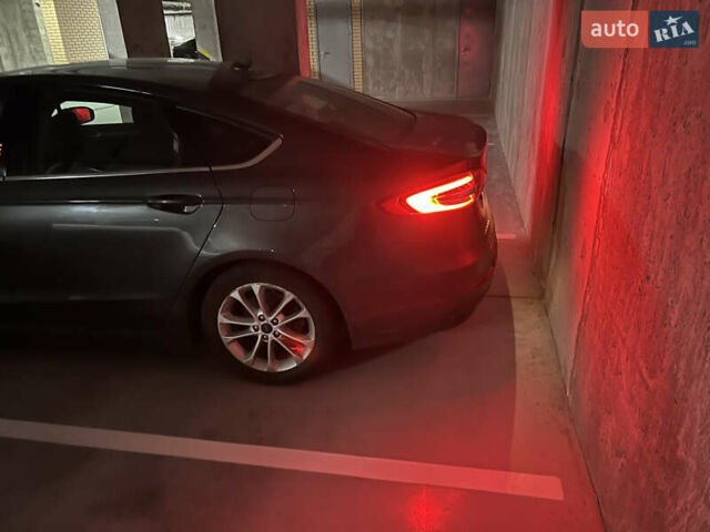 Серый Форд Фьюжн, объемом двигателя 2 л и пробегом 132 тыс. км за 14000 $, фото 48 на Automoto.ua