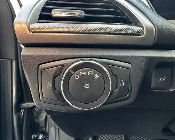 Форд Фьюжен 2018 у Дніпро (Дніпропетровську) на Automoto.ua Сірий Форд Фьюжен, об'ємом двигуна 2.5 л та пробігом 184 тис. км за 12800 $, фото 28 на Automoto.ua