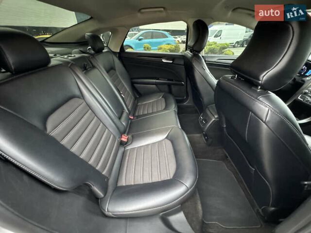 Серый Форд Фьюжн, объемом двигателя 2 л и пробегом 145 тыс. км за 16000 $, фото 20 на Automoto.ua