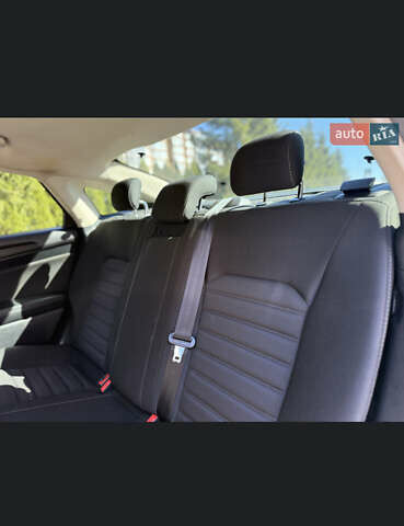 Серый Форд Фьюжн, объемом двигателя 2.5 л и пробегом 103 тыс. км за 11900 $, фото 32 на Automoto.ua