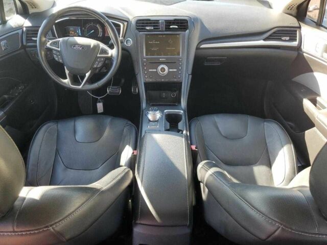 Серый Форд Фьюжн, объемом двигателя 0 л и пробегом 71 тыс. км за 9000 $, фото 7 на Automoto.ua