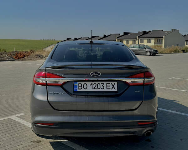 Серый Форд Фьюжн, объемом двигателя 2.5 л и пробегом 103 тыс. км за 11900 $, фото 4 на Automoto.ua