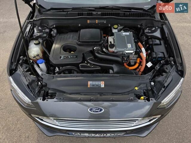Серый Форд Фьюжн, объемом двигателя 2 л и пробегом 120 тыс. км за 15800 $, фото 15 на Automoto.ua