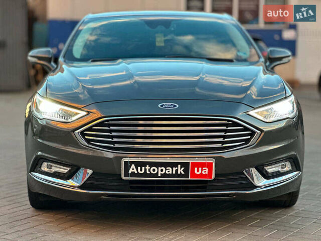 Сірий Форд Фьюжен, об'ємом двигуна 2 л та пробігом 68 тис. км за 17780 $, фото 1 на Automoto.ua