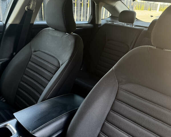 Серый Форд Фьюжн, объемом двигателя 2.5 л и пробегом 103 тыс. км за 11900 $, фото 27 на Automoto.ua