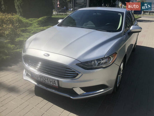 Серый Форд Фьюжн, объемом двигателя 2 л и пробегом 161 тыс. км за 15400 $, фото 2 на Automoto.ua