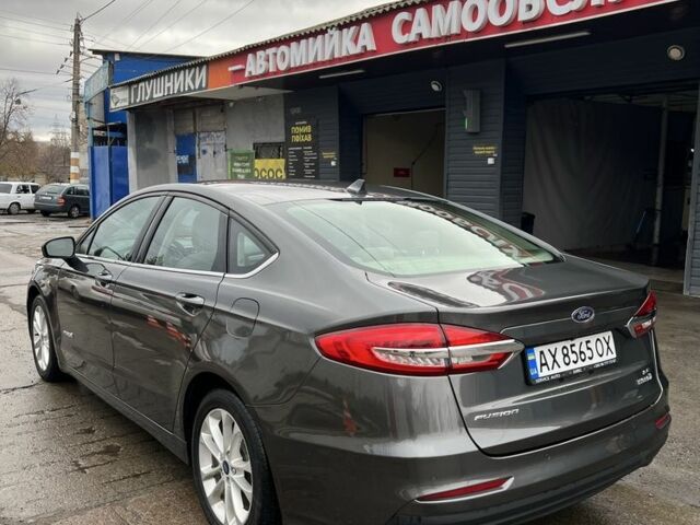 Серый Форд Фьюжн, объемом двигателя 2 л и пробегом 144 тыс. км за 379 $, фото 3 на Automoto.ua