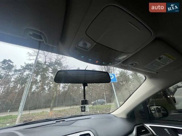 Сірий Форд Фьюжен, об'ємом двигуна 2 л та пробігом 159 тис. км за 14900 $, фото 32 на Automoto.ua