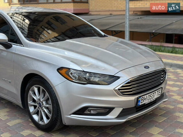 Сірий Форд Фьюжен, об'ємом двигуна 2 л та пробігом 100 тис. км за 14500 $, фото 11 на Automoto.ua