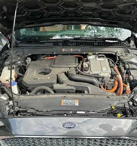 Серый Форд Фьюжн, объемом двигателя 2 л и пробегом 75 тыс. км за 18500 $, фото 2 на Automoto.ua