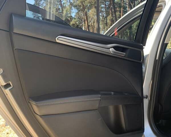 Форд Фьюжн 2018 в Черкассах на Automoto.ua Серый Форд Фьюжн, объемом двигателя 2.49 л и пробегом 125 тыс. км за 12950 $, фото 14 на Automoto.ua