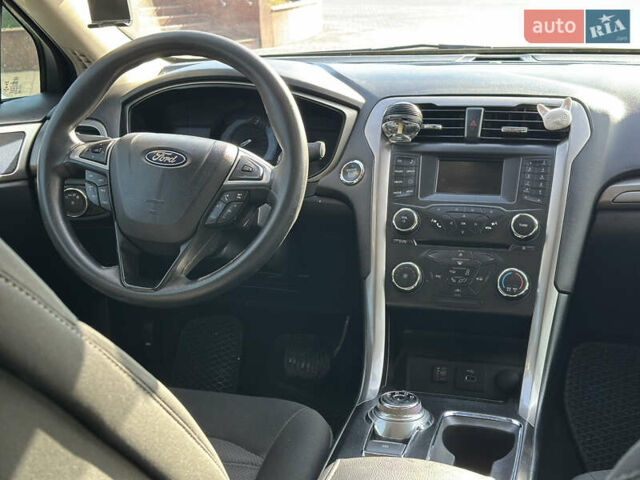 Форд Фьюжен 2018 у Дніпро (Дніпропетровську) на Automoto.ua Сірий Форд Фьюжен, об'ємом двигуна 2.5 л та пробігом 184 тис. км за 12800 $, фото 20 на Automoto.ua