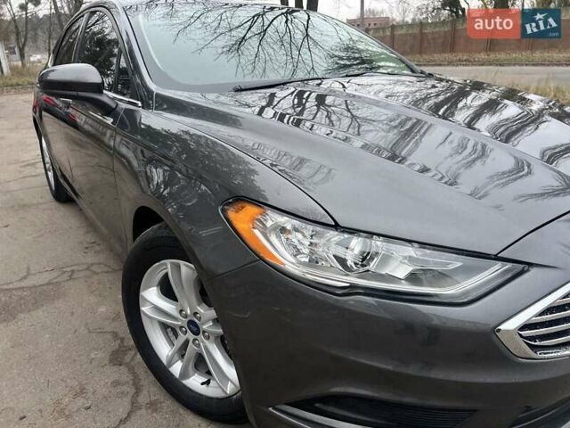 Сірий Форд Фьюжен, об'ємом двигуна 2 л та пробігом 159 тис. км за 14900 $, фото 3 на Automoto.ua